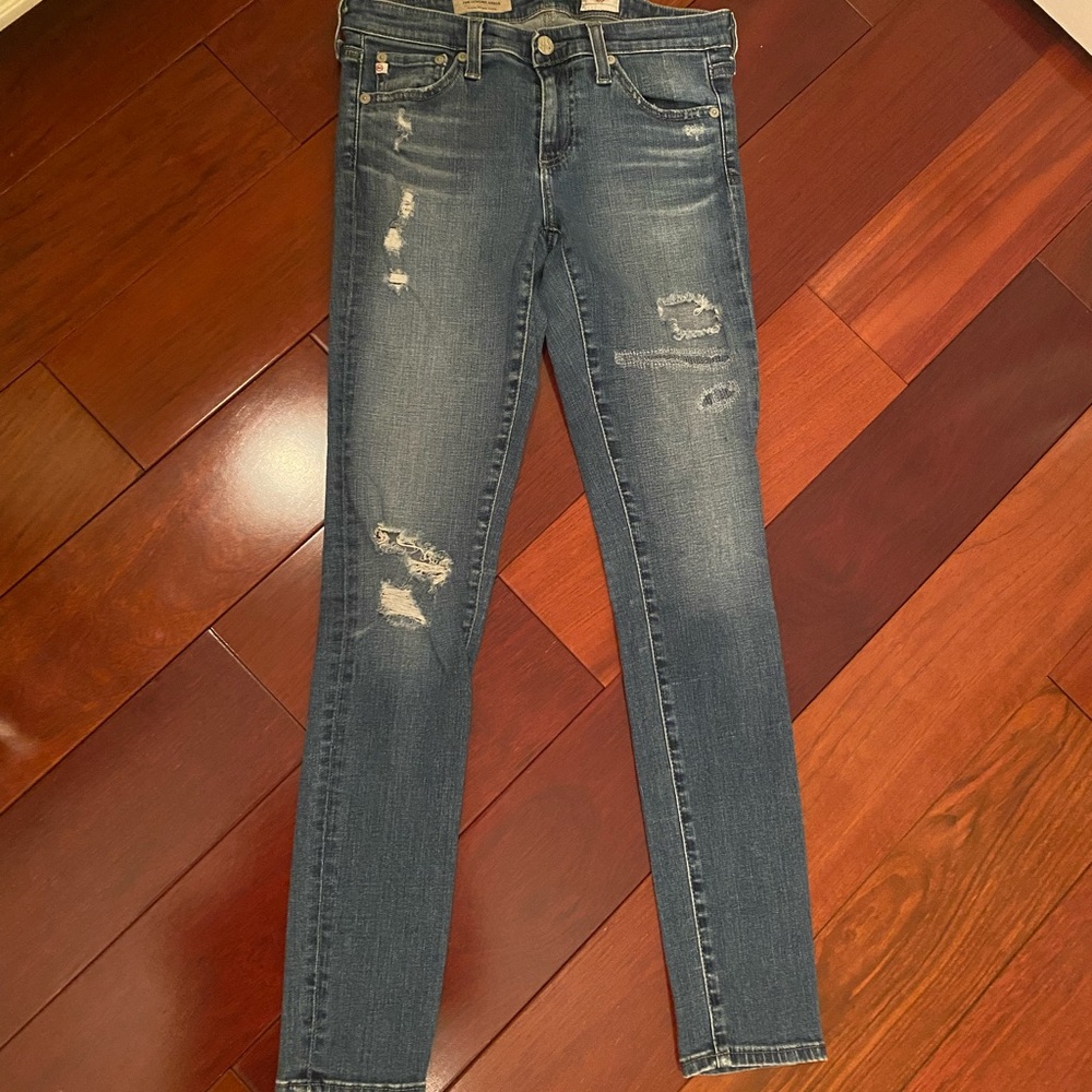 AG classic ripped skinny jeans size 26
